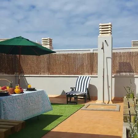 Relaxing Atico Playa Sardina *